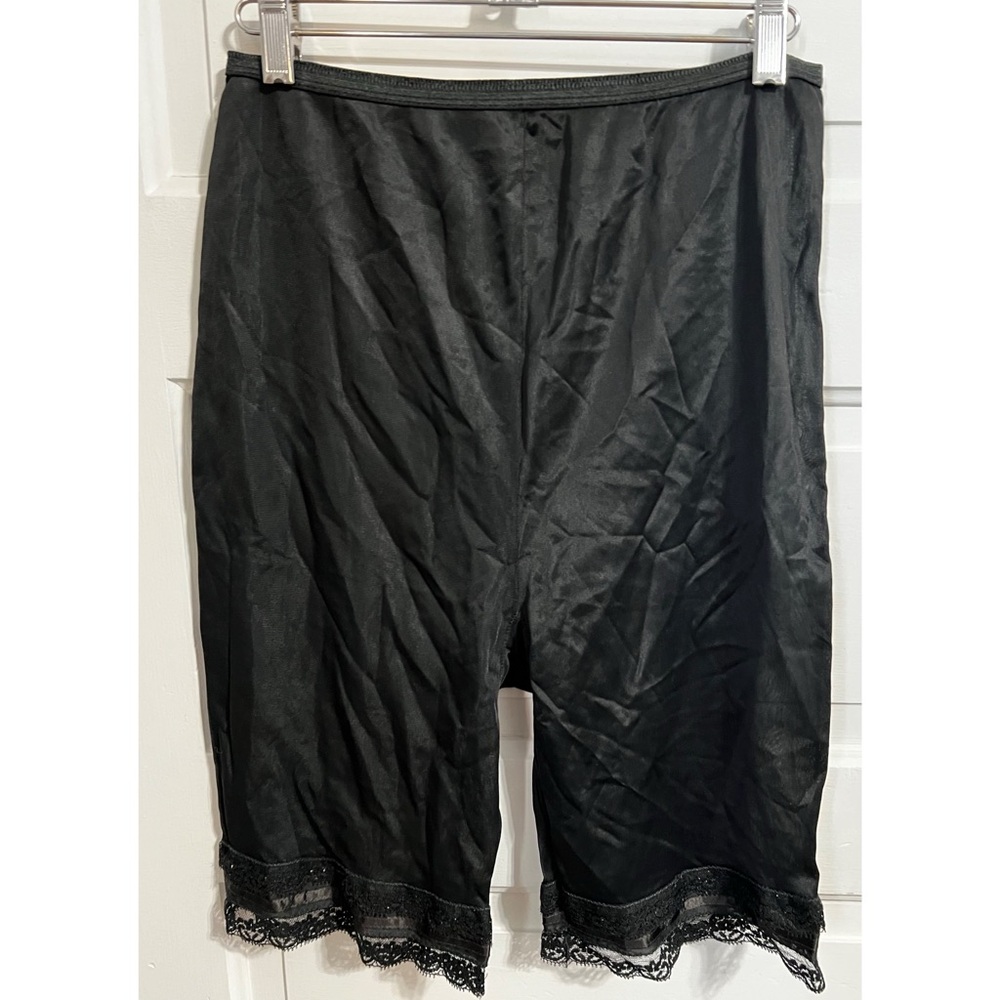 Vintage Lingerie Nylon and Lace Petticoat Slip Shorts